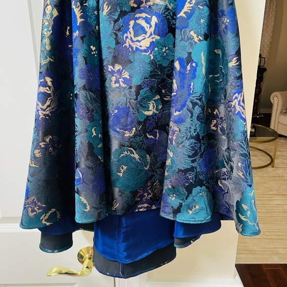 NWT ABS Elegant Blue and Gold dress with cutout back size 7 - Picture 3 of 13